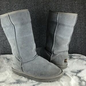 UGG Women's Classic Tall Gray Winter Boots Size 9